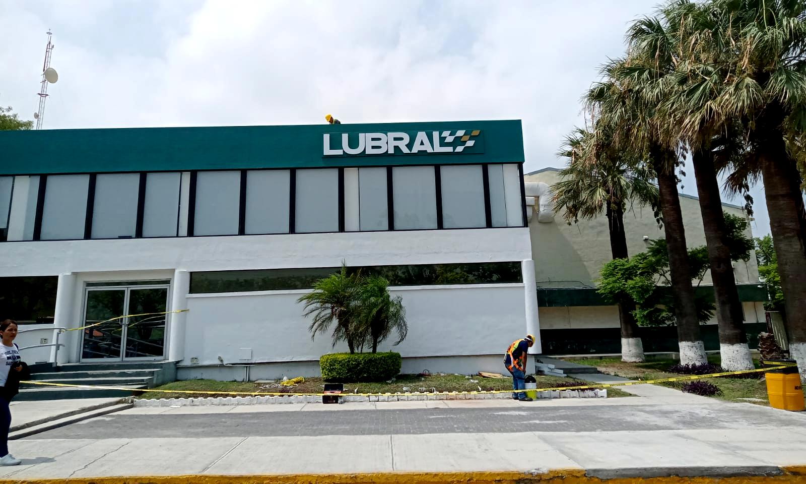 Microperforado para fachadas de vidrio