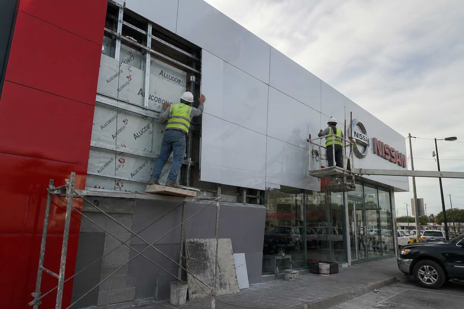 Mantenimiento de fachadas comerciales
