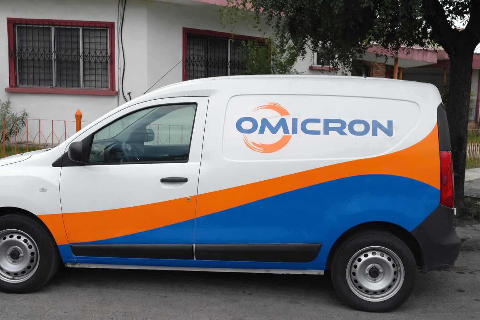 Rotulación parcial con vinil